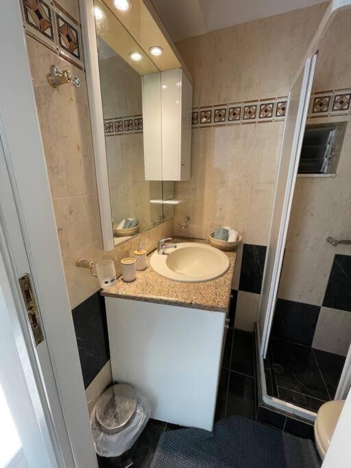 Montnoir Appartement Mavrovoúnion Esterno foto